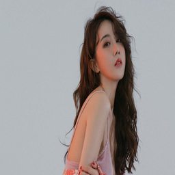 独特的社交模式